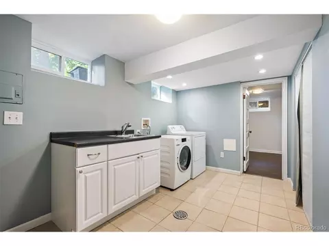 2329 N Glencoe St, Denver, CO 80207 photo 23