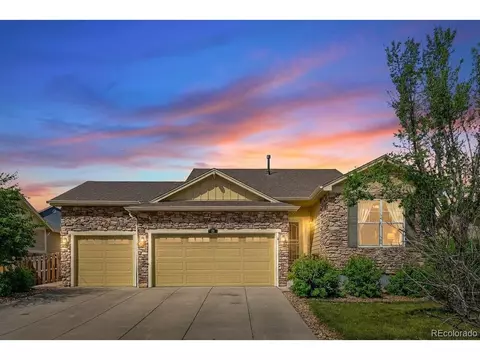75 N Newcastle Ct, Aurora, CO 80018