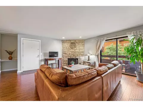 335 Wright St #211, Lakewood, CO 80228 photo 3