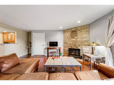 335 Wright St #211, Lakewood, CO 80228 photo 4