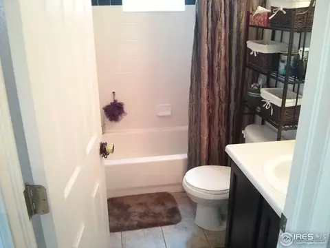 2046 E 102nd Cir, Thornton, CO 80229 photo 8