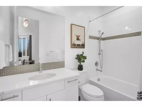 8601 E 54th Dr, Denver, CO 80238 photo 29
