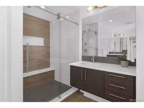 8601 E 54th Dr, Denver, CO 80238 photo 22