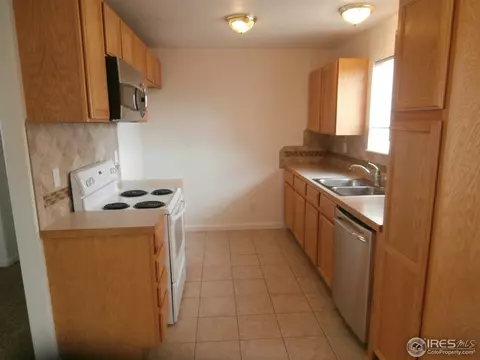 3415 Northpoint Dr, Evans, CO 80620 photo 2