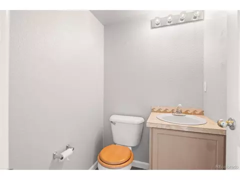 14570 E 43rd Ave, Denver, CO 80239 photo 12