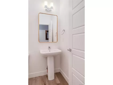 9965 E 59th Ave, Denver, CO 80238 photo 14