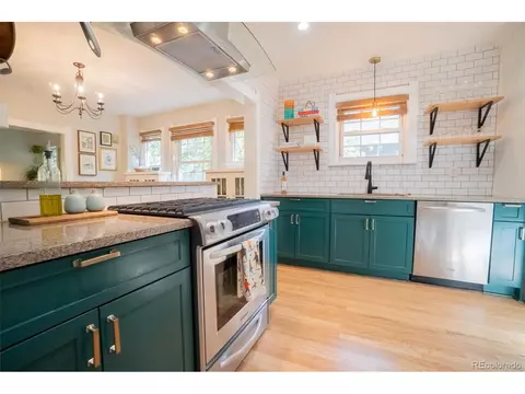 2653 Cherry St, Denver, CO 80207 photo 9