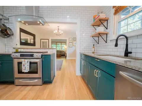 2653 Cherry St, Denver, CO 80207 photo 10