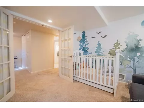 2653 Cherry St, Denver, CO 80207 photo 18