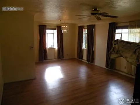 907 25th St, Greeley, CO 80631 photo 3