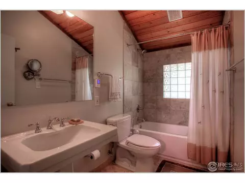 266 Peakview Rd, Boulder, CO 80302 photo 18