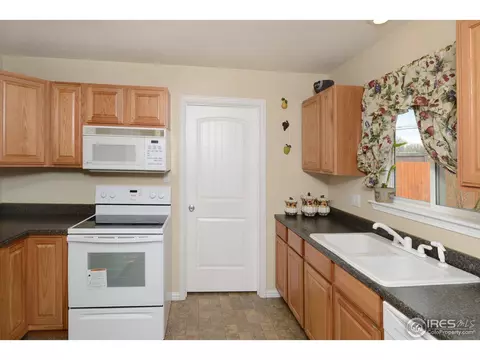 206 25th Ave, Greeley, CO 80631 photo 4