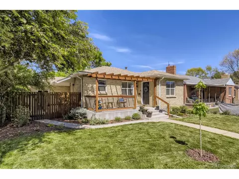 2575 Grape St, Denver, CO 80207 photo 1
