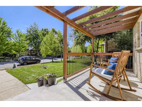 2575 Grape St, Denver, CO 80207 photo 4