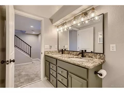 2575 Grape St, Denver, CO 80207 photo 22