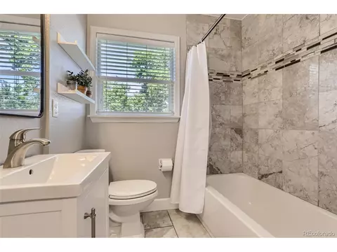 2575 Grape St, Denver, CO 80207 photo 15