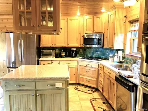 Kitchen - 1209 Coyote Run, Cotopaxi, CO 81223 photo 2 of 2