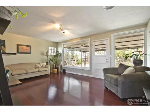 441 Cortez St, Denver, CO 80221 photo 2