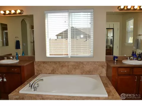 8400 Raspberry Dr, Longmont, CO 80504 photo 12