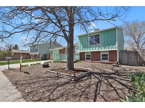 243 Madison Dr, Bennett, CO 80102 photo 4