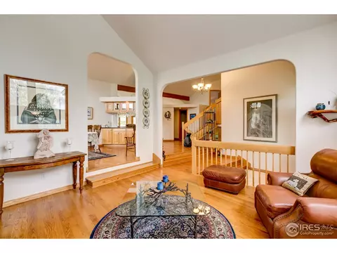 2301 Summitview Dr, Longmont, CO 80504 photo 3