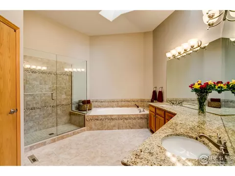 2301 Summitview Dr, Longmont, CO 80504 photo 13