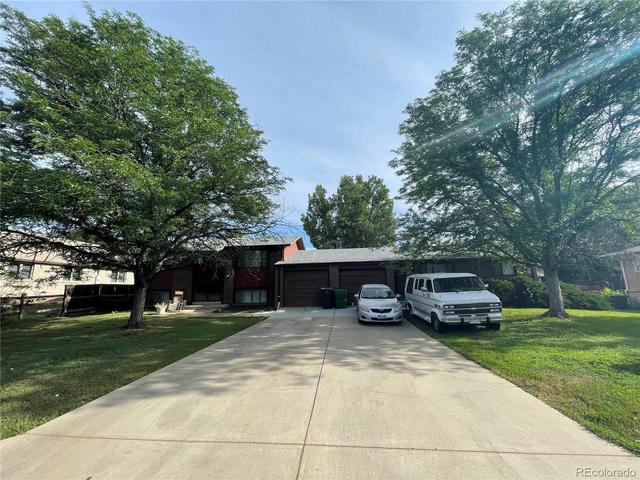 6921 W 25th Ave, Lakewood, CO 80214