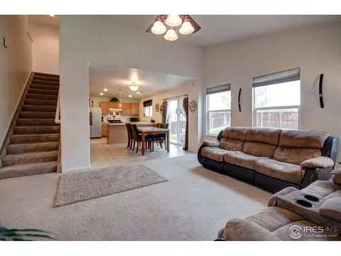 2591 E 111th Dr, Northglenn, CO 80233 photo 3