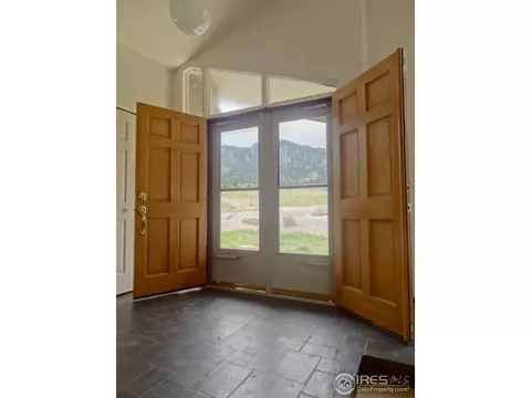 1910 Vassar Dr, Boulder, CO 80305 photo 3