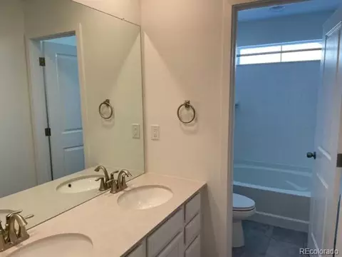 24512 Exposition Pl, Aurora, CO 80018 photo 9