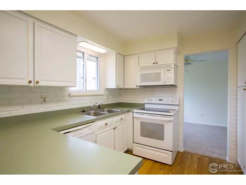 4851 Earle Cir, Boulder, CO 80301 photo 4