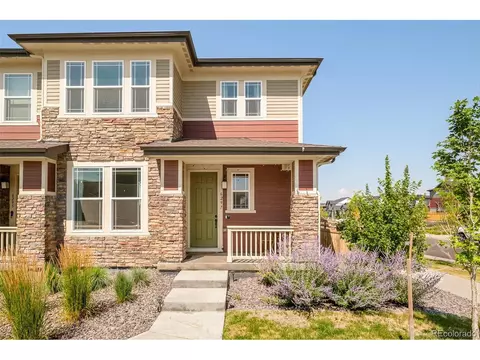 6297 N Nepal Ct, Aurora, CO 80019