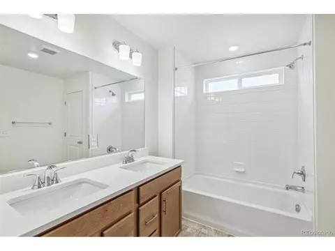 20724 E 57th Ave, Aurora, CO 80019 photo 24