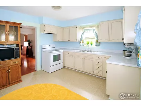 425 Beech St, Hudson, CO 80642 photo 9