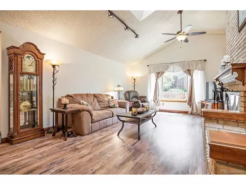 8209 S Steele Ct, Centennial, CO 80122 photo 5