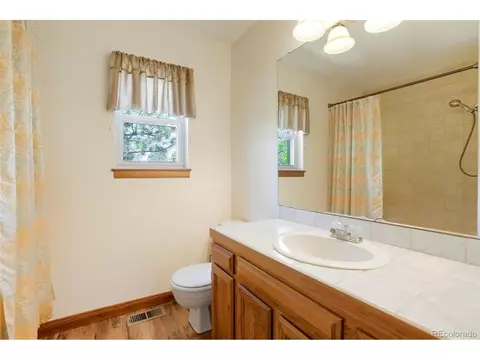 8209 S Steele Ct, Centennial, CO 80122 photo 22