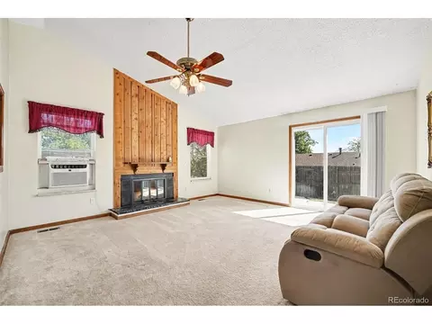 Living - 4292 E 126th Pl, Thornton, CO 80241 photo 2 of 3