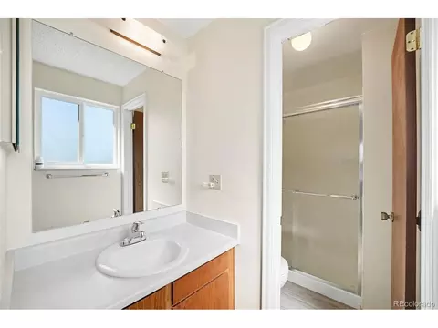 Bath - 4292 E 126th Pl, Thornton, CO 80241 photo 1 of 2