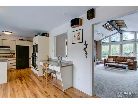 805 Laurel Ave, Boulder, CO 80303 photo 8