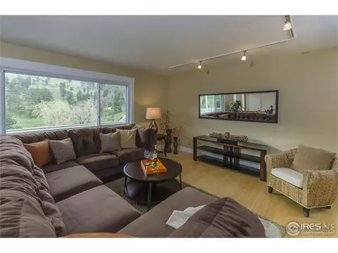 6909 Olde Stage Rd, Boulder, CO 80302 photo 2