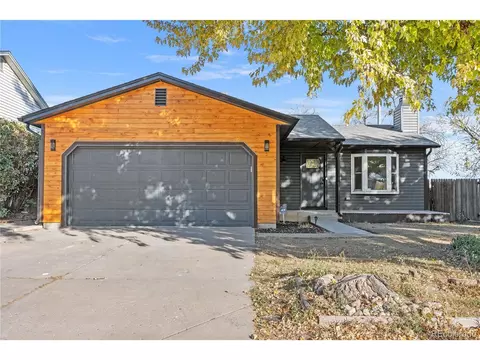 19786 E Oxford Dr, Aurora, CO 80013