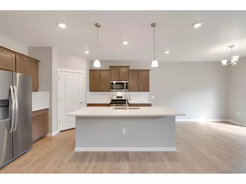 13337 Willow St, Thornton, CO 80602 photo 6
