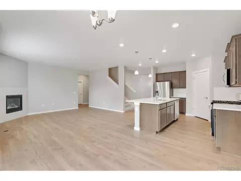 13337 Willow St, Thornton, CO 80602 photo 2