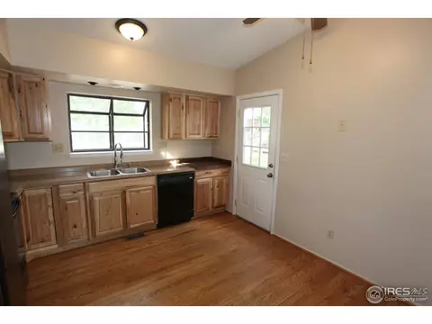 10764 Cherry St, Thornton, CO 80233 photo 3