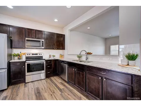 218 E Chestnut St #2, Windsor, CO 80550 photo 8