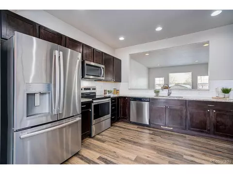 218 E Chestnut St #2, Windsor, CO 80550 photo 9