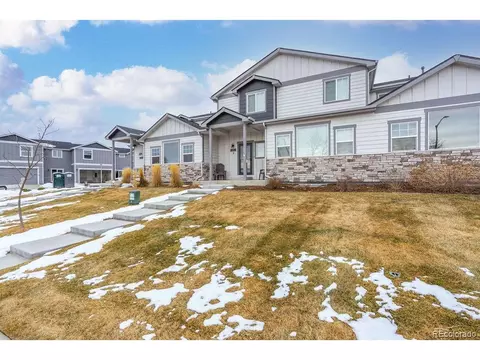 218 E Chestnut St #2, Windsor, CO 80550 photo 2