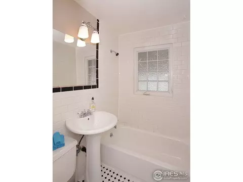 2995 Leyden St, Denver, CO 80207 photo 14