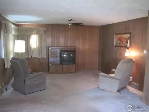 2429 E 18th St, Greeley, CO 80631 photo 4