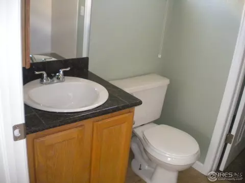 2267 E 103rd Ct, Thornton, CO 80229 photo 3